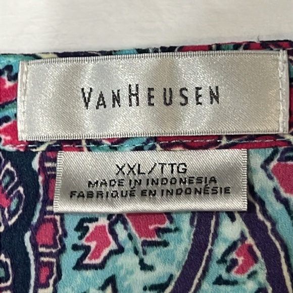 Van Heusen Blouse - Picture 5 of 9